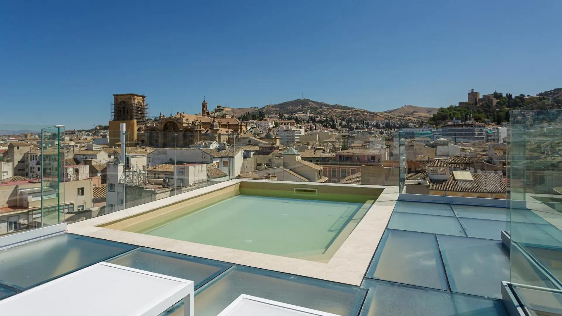 Room Mate Leo Granada Hotell