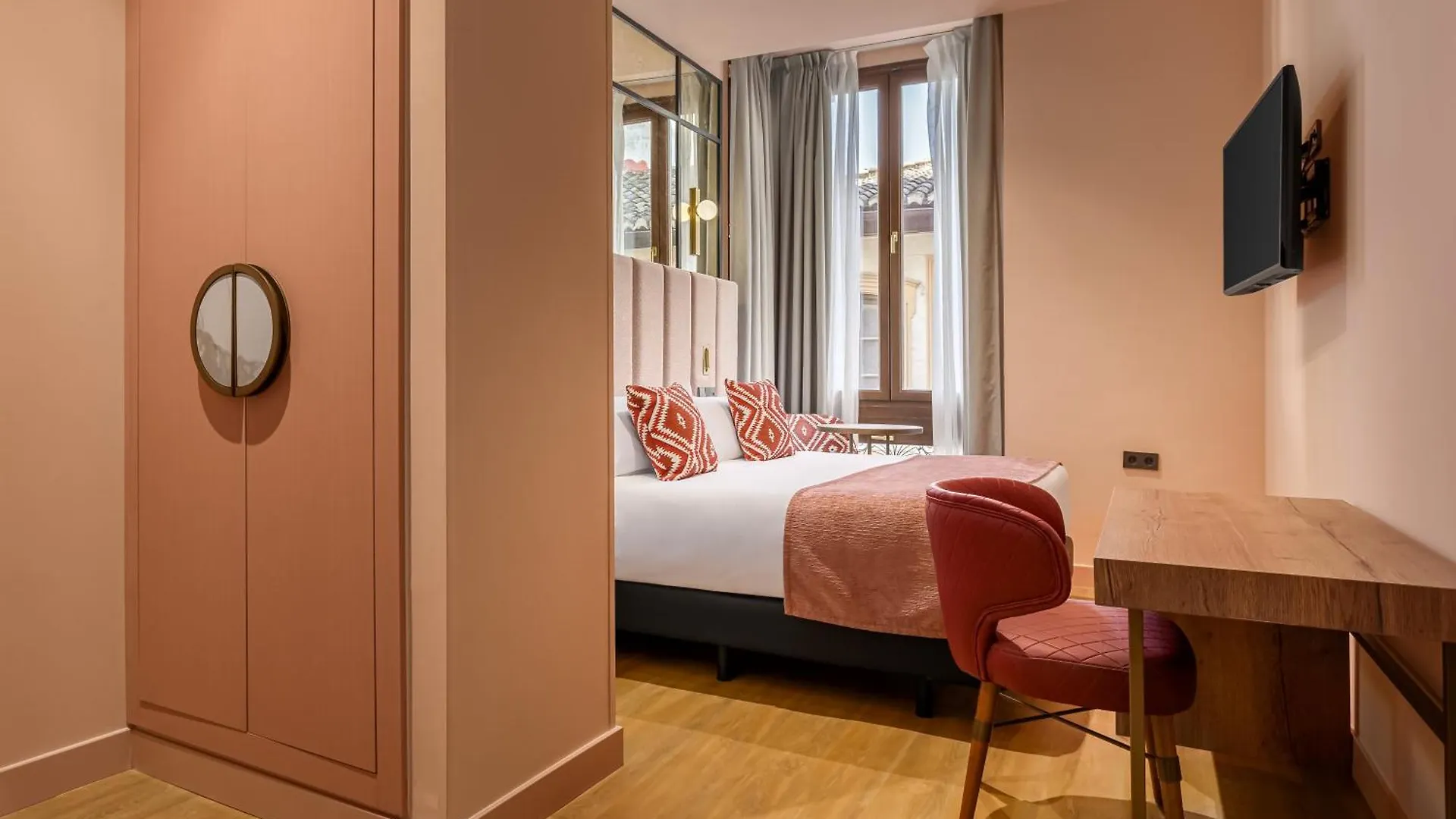 Room Mate Leo Granada Hotell